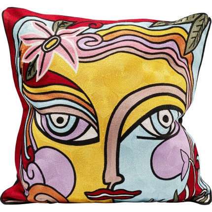 Cushion Art Line face Kare Design